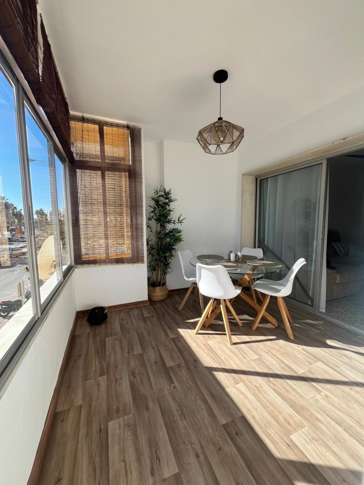 Love Rent4 Malaga Huelin Extérieur photo
