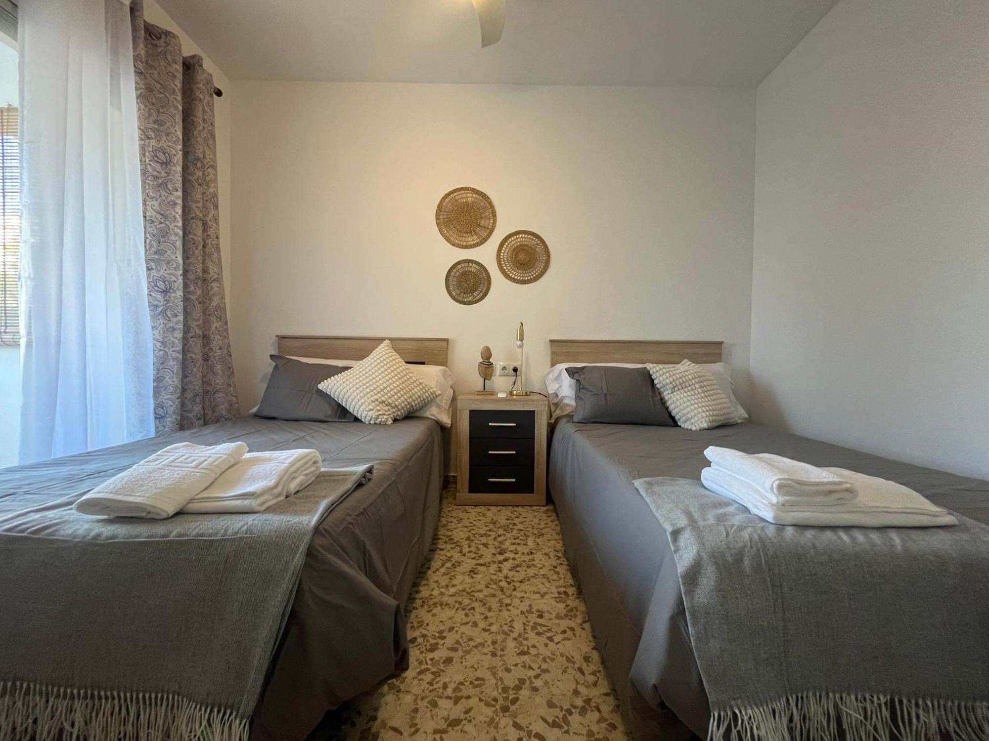 Love Rent4 Malaga Huelin Extérieur photo